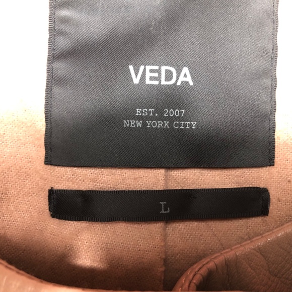 Veda Tan Taupe 100% Leather Asymmetrical Moto Jacket With High Cut Back Size L - Picture 3 of 8